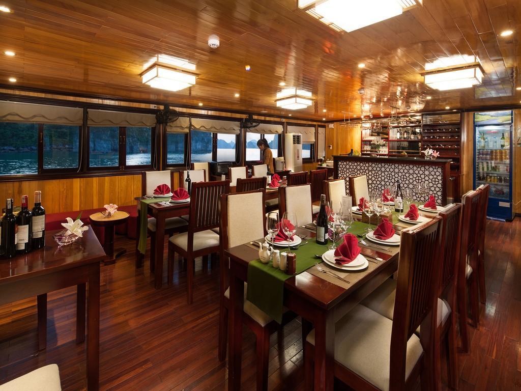 Garden Bay Premium Cruise Hotell Ha Long Eksteriør bilde